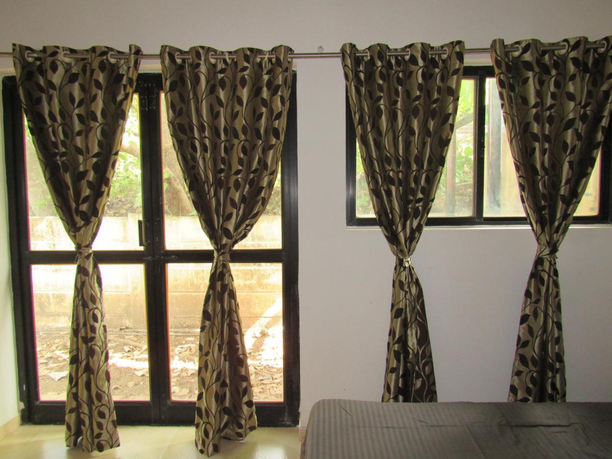 Retreat Chalets, The Nest, At Sparsh Resorts, Karjat Exterior foto